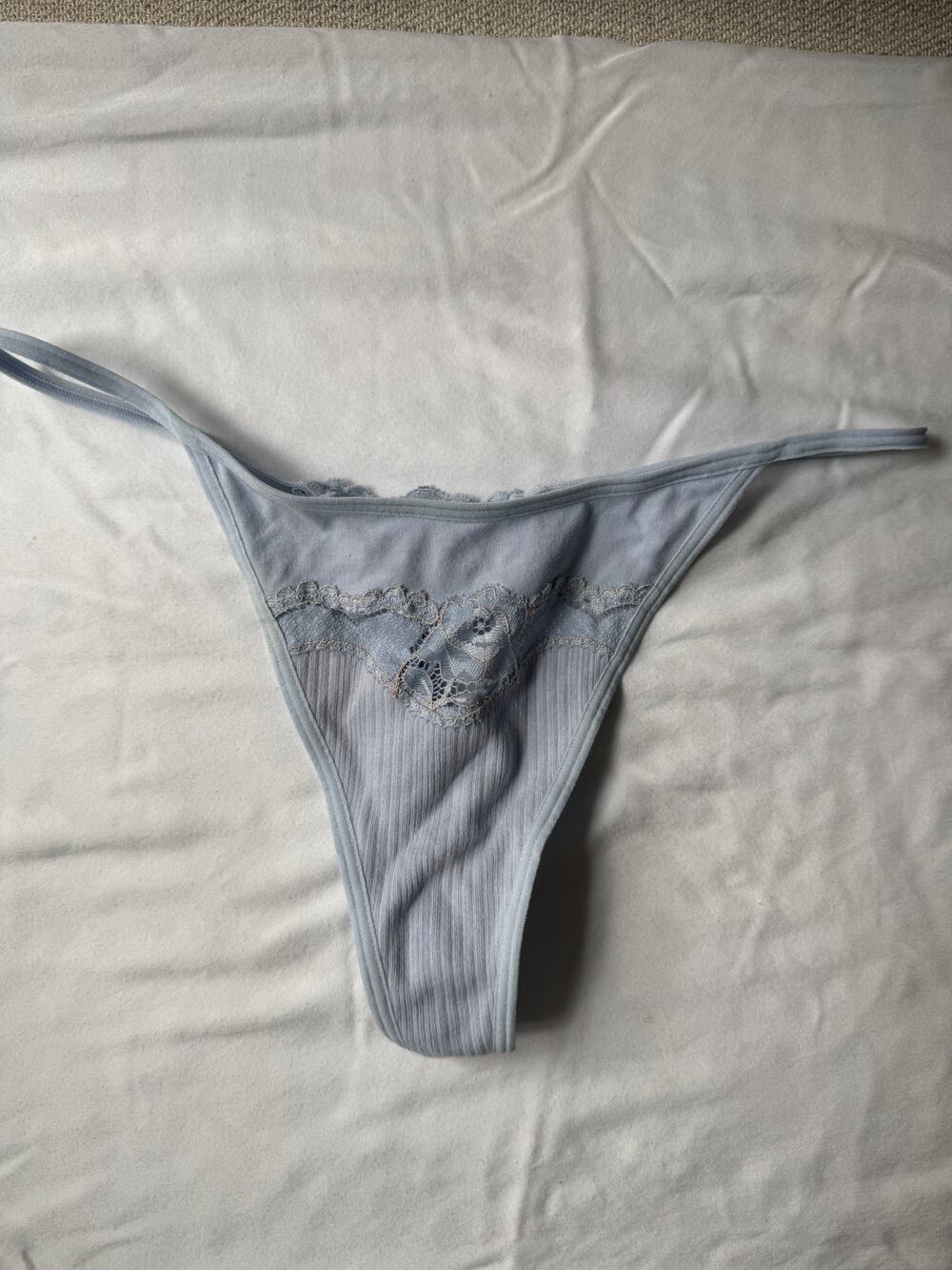 NWOT DKNY Size M Powder Blue Lace G-String Thong Panty Minimal Lightweight